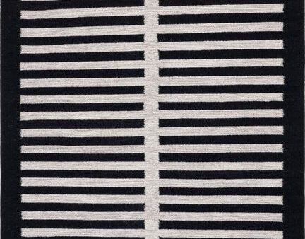 Safavieh Striped Kilim STK806B Beige   Black Area Rug Online