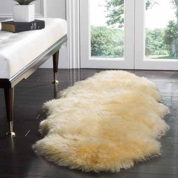 Safavieh Sheep Skin SHS121 Champagne Area Rug Hot on Sale