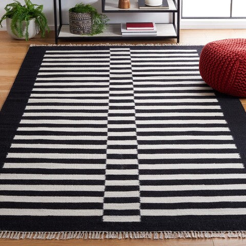 Safavieh Striped Kilim STK805Z Black   Ivory Area Rug For Sale