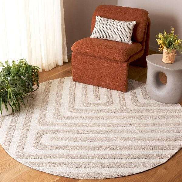 Safavieh Southampton SHA303B Beige Area Rug For Discount