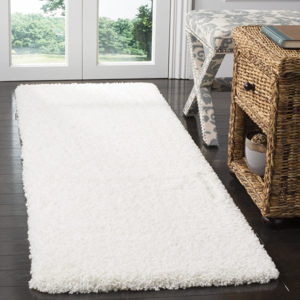 Safavieh Santa Monica Shag SGN725-1010 White Area Rug on Sale